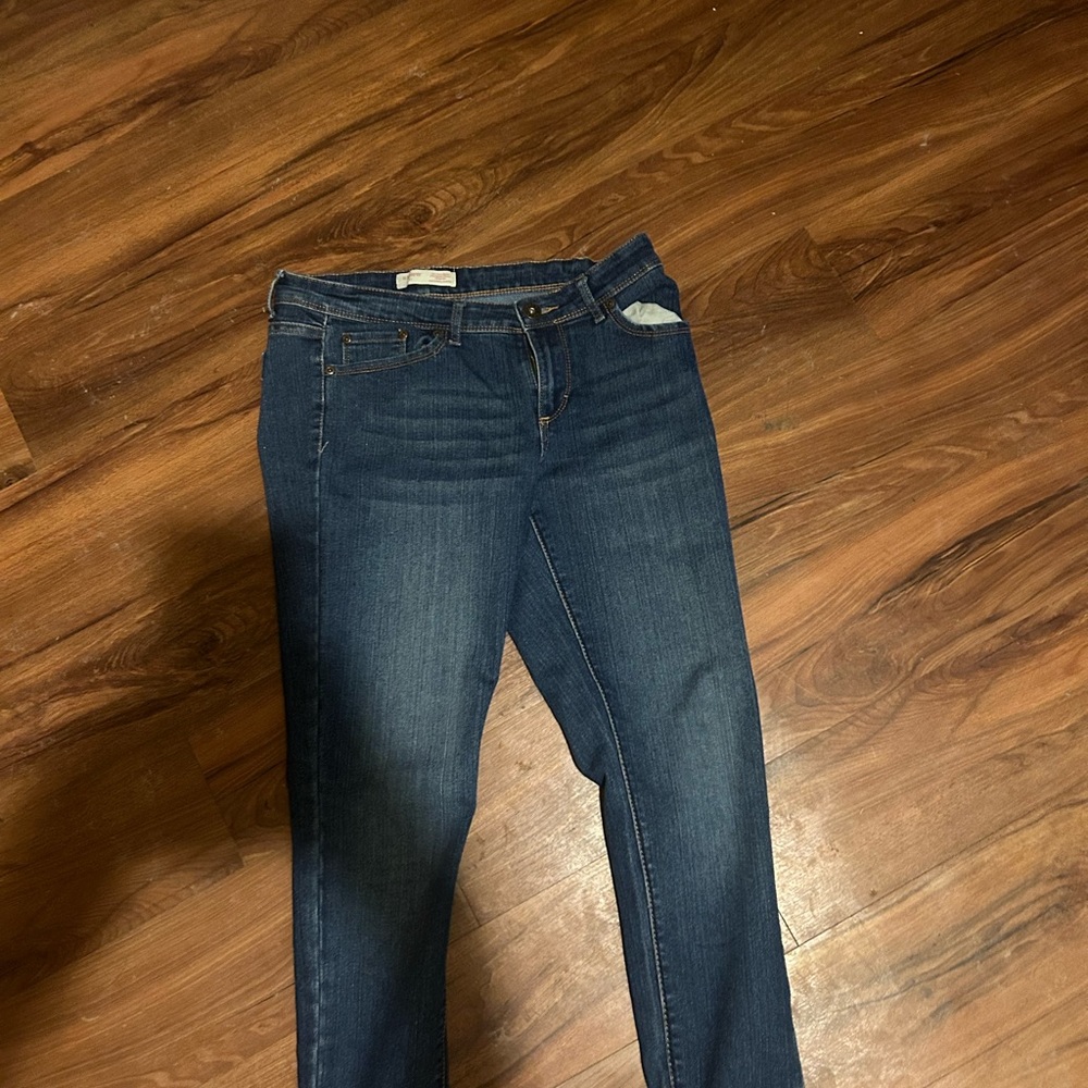 no boundaries jeans.